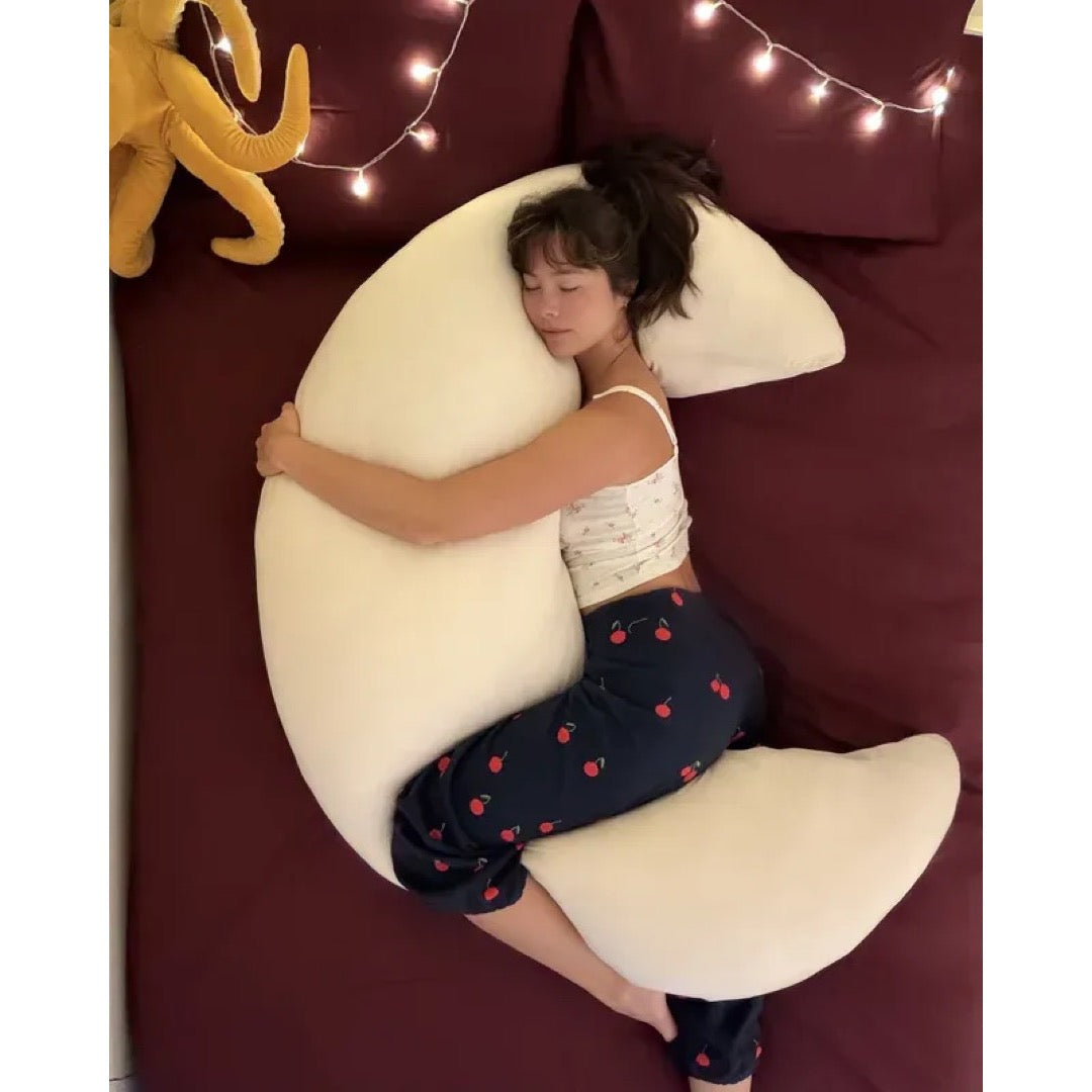 Crescent Body Pillow | Full-Body Support Pillow for Side Sleepers